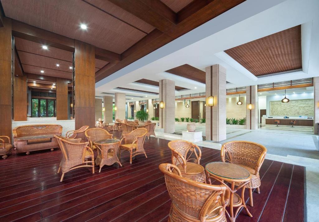 Sanya Shanghai Huating Boutique Resort Hotel Esterno foto