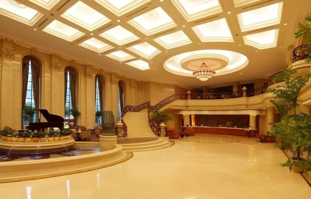 Sanya Shanghai Huating Boutique Resort Hotel Esterno foto
