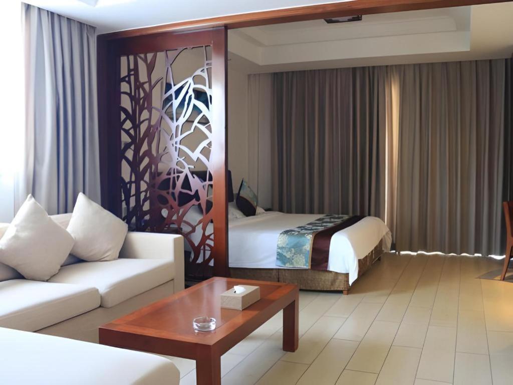 Sanya Shanghai Huating Boutique Resort Hotel Esterno foto